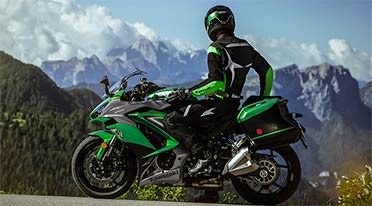 2019 Kawasaki Ninja 1000 model launched in India for Rs 9.99 lakh