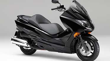 Honda delivers flagship scooter Forza 300 in India at Rs 6.4 lakh