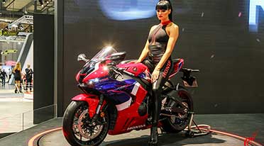 Honda unleashes Fireblade, concept at Eicma 2019