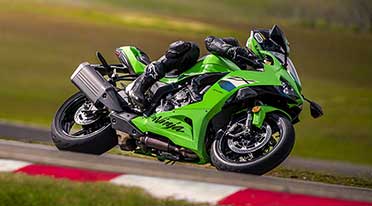 New MY26 Kawasaki Ninja ZX-6R launched at Rs 11.69 lakh onward.