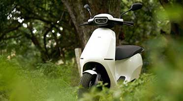 Ola S! electric scooter launched at Rs 99,999/-