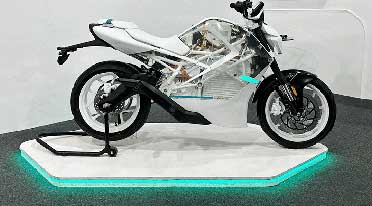 Raptee showcases world’s first high-voltage e-motorcycle 