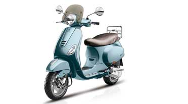 Vespa 946 Emporio Armani for Rs 12.05 lakh