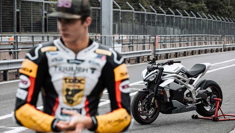 Triumph TE-1 electric motorcycle project completed 