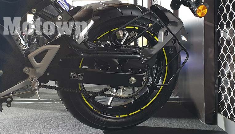 Yamaha MT-15 (155cc) motorcycle launched at Rs 1,36,000