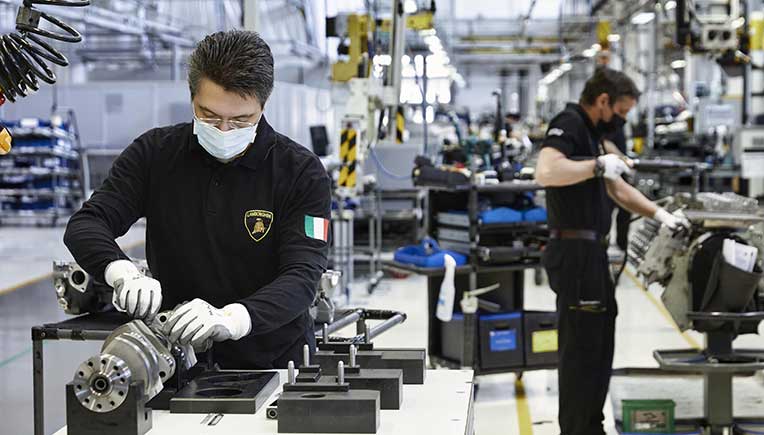 Engine-Assembly-Line