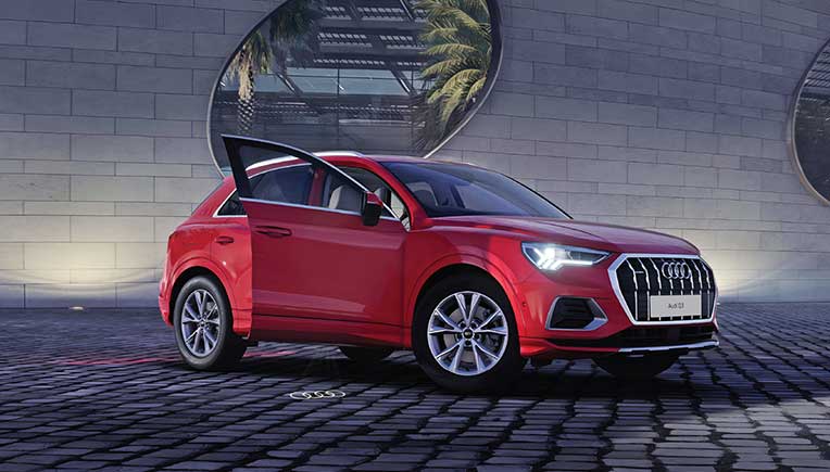 Audi-Q3_Signature-Line
