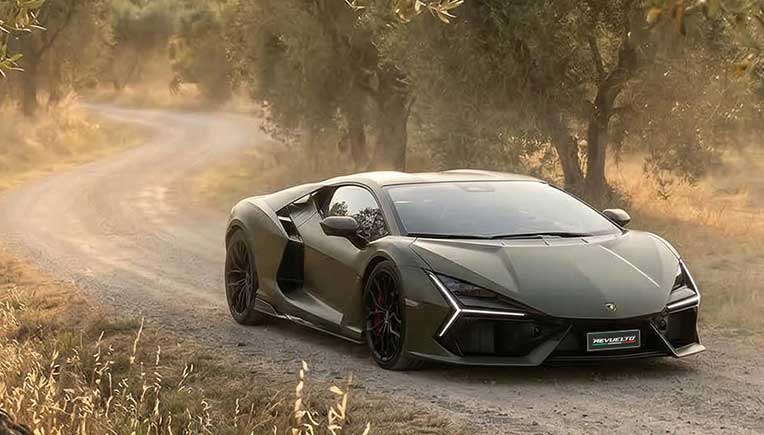 Automobili Lamborghini expands Ad Personam palette with new colours 
