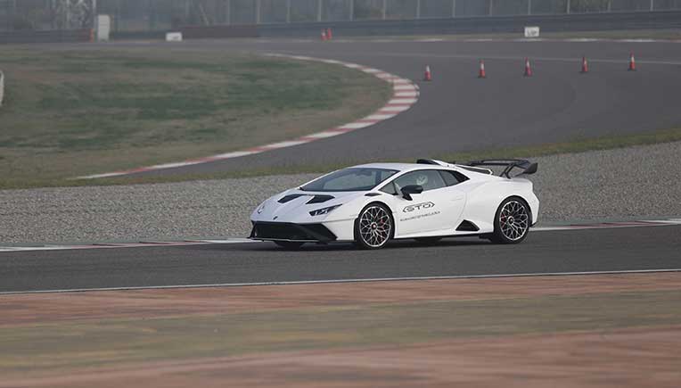 Experiential drive for Lamborghini Huracán STO customers at BIC