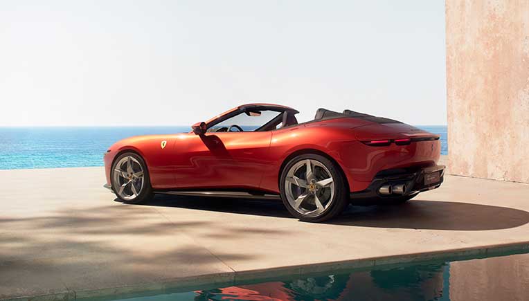 Ferrari unveils Amalfi Spider, a new 2+ spider with twin-turbo V8 engine