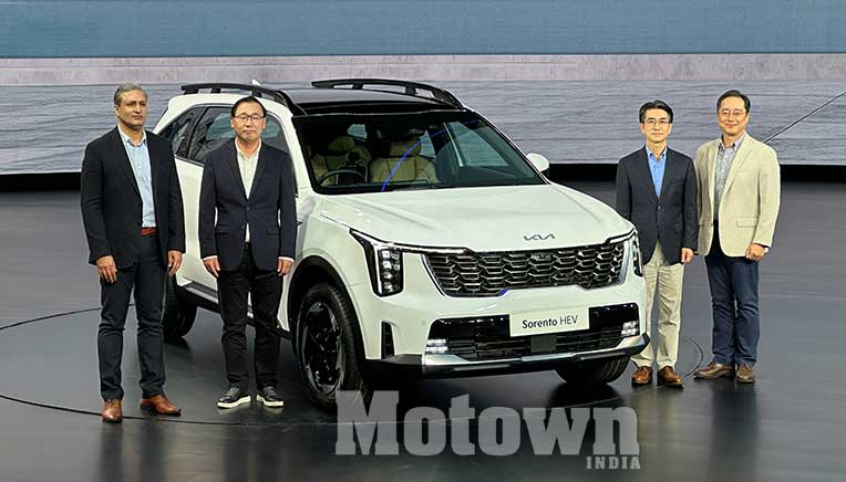 Global Icon Kia Sorento premieres in India at INR 27.99 Lakh