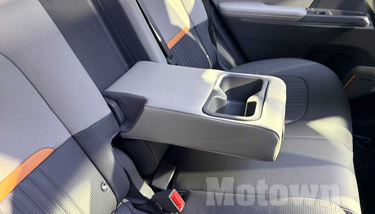 Global Icon Kia Sorento premieres in India at INR 27.99 Lakh