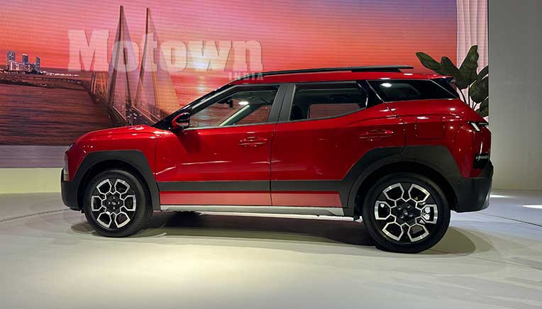 Hyundai Motor India launches Bayon at INR 999900 onward