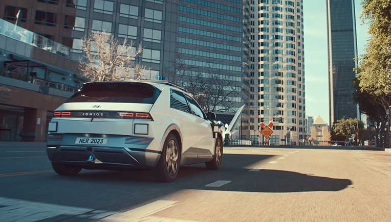 Hyundai Motor campaign on self-driving Ioniq 5-based robotaxi