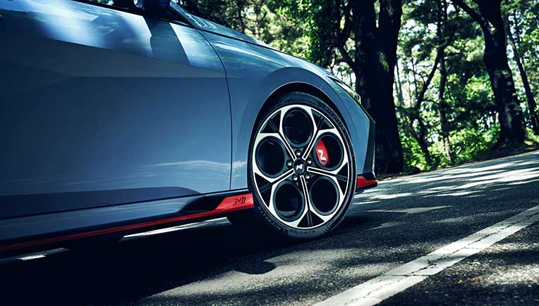 Hyundai Motor’s new Elantra N delivers motorsport-inspired performance 