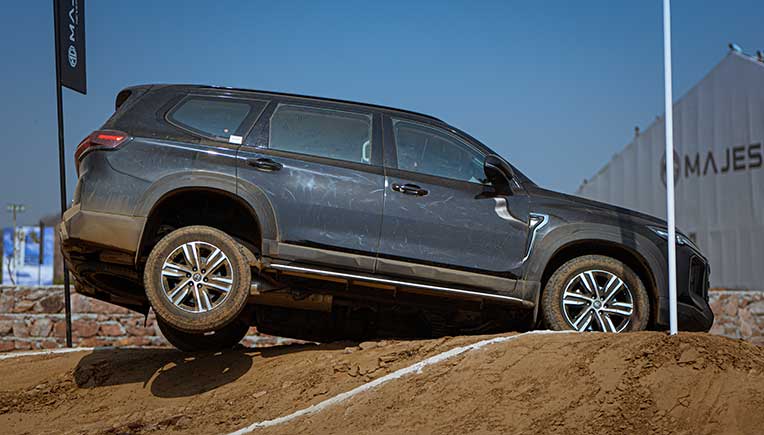 JSW MG Motor India unveils MG Majestor, India’s first D+ segment SUV 
