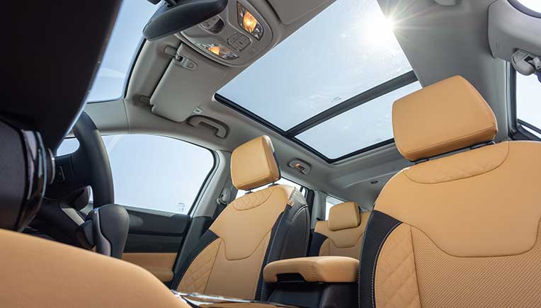 Jeep India unveils Meridian ‘Track Edition’ at Rs 35.95 lakh onwards