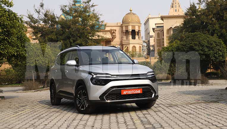 Kia Carens 6/7 seater priced in Rs 8.99 lakh – Rs 16.99 lakh range