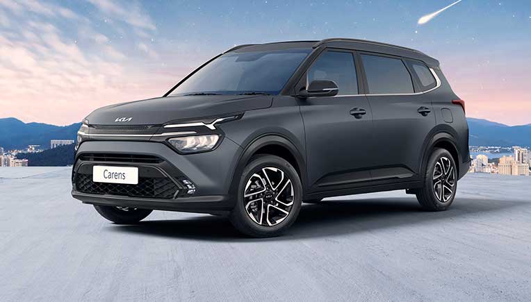 Kia launches Carens X-Line at Rs 18.94 lakh onward