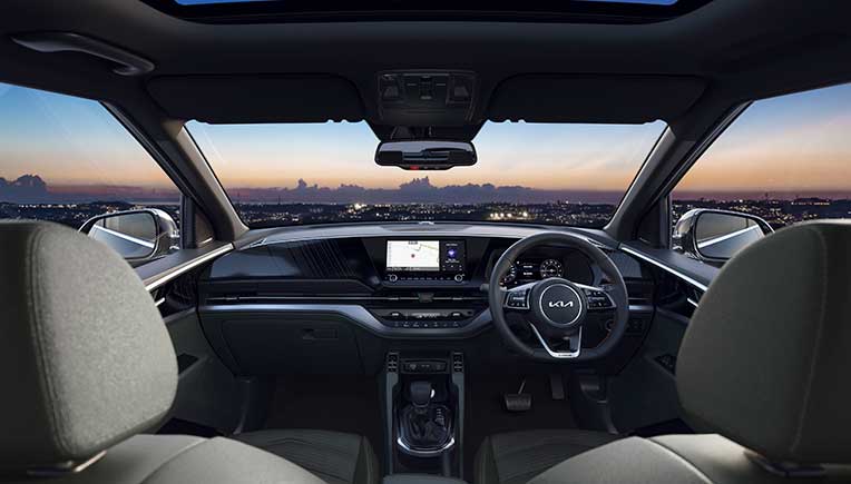 Kia launches Carens X-Line at Rs 18.94 lakh onward