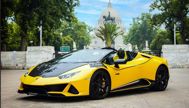 Lamborghini India delivers 150th Huracán in the country.
