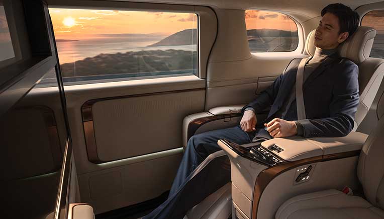 Lexus India introduces new Lexus LM 350h