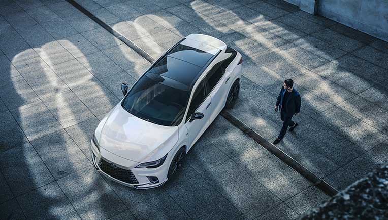 Lexus India unveils all-new Lexus RX at Auto Expo 2023