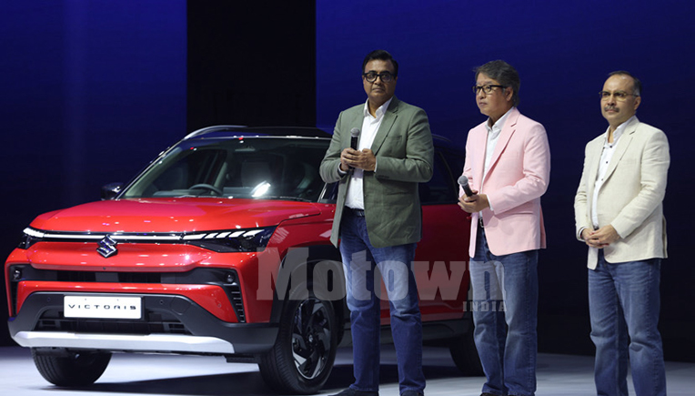The Victoris was launched in the presence of Hisashi Takeuchi, Managing Director & CEO, and Partho Banerjee, Senior Executive Officer, Marketing & Sales, Maruti Suzuki India Limited