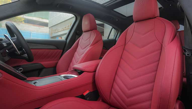 Maserati-Grecale---Fuoriserie