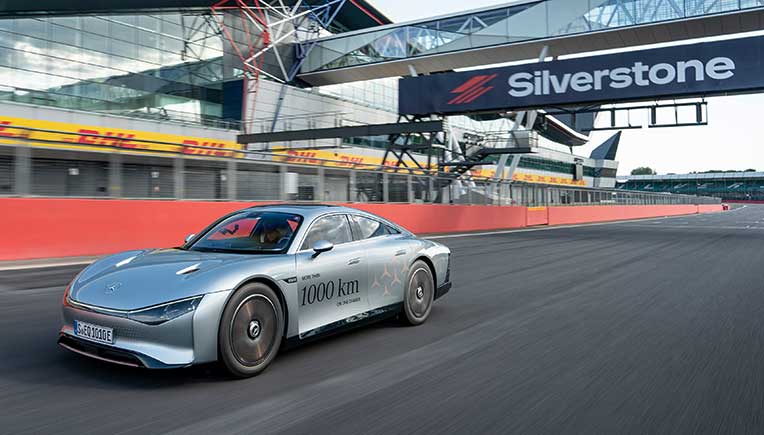 Mercedes-Benz Vision EQXX breaks own efficiency record on 1,202 km road trip 