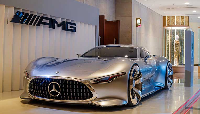 Mercedes-Benz showcases futuristic Mercedes-AMG GT6 concept car
