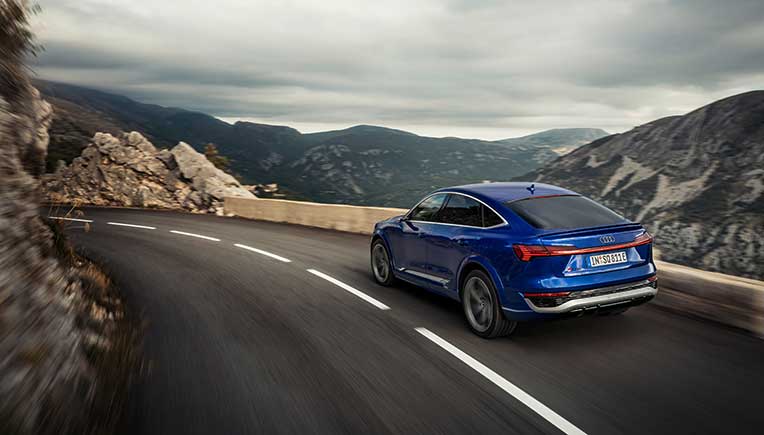 New Audi Q8 e-tron; Improved efficiency, range, design