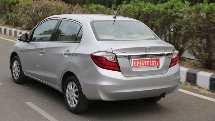 Honda Amaze CVT - rear view