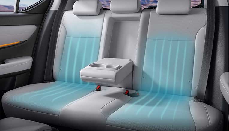 Rear ventilated seats