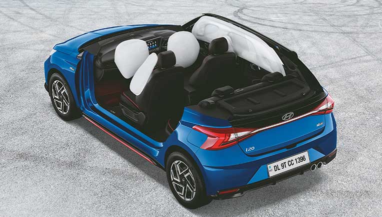 6-Airbags-standard--(Driver,-passenger,-side-_-curtain)