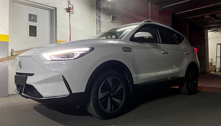 New MG ZS EV to have front-covered grille, sunroof, new 17-inch alloy wheels