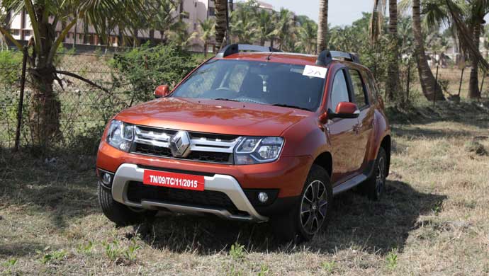 New Renault Duster Easy-R AMT - Front view