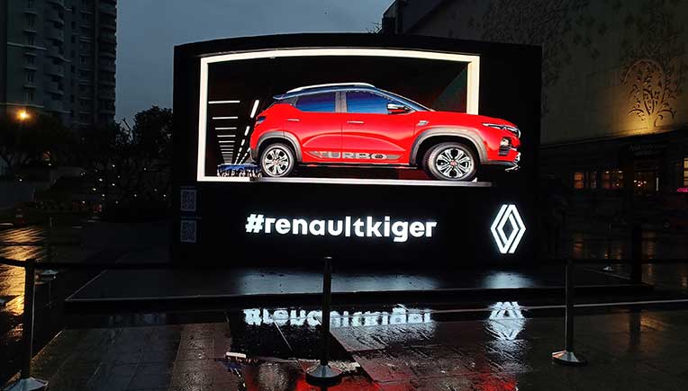Renault India kicks off first 3D anamorphic experience for Kiger