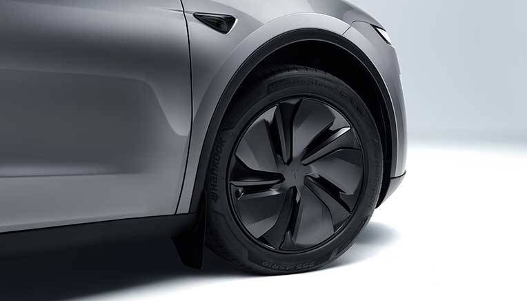 Tesla Introduces 2026 Model Y premium rear-wheel drive at Rs 50.89 lakh