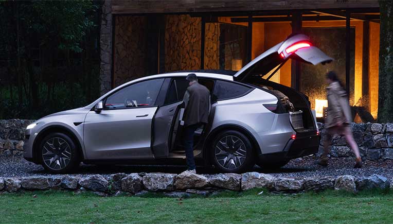 Tesla Model Y L hits Indian roads as deliveries commence