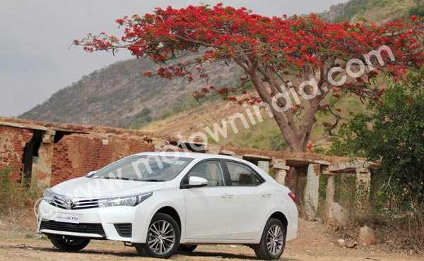 2014 Toyota Corolla Altis