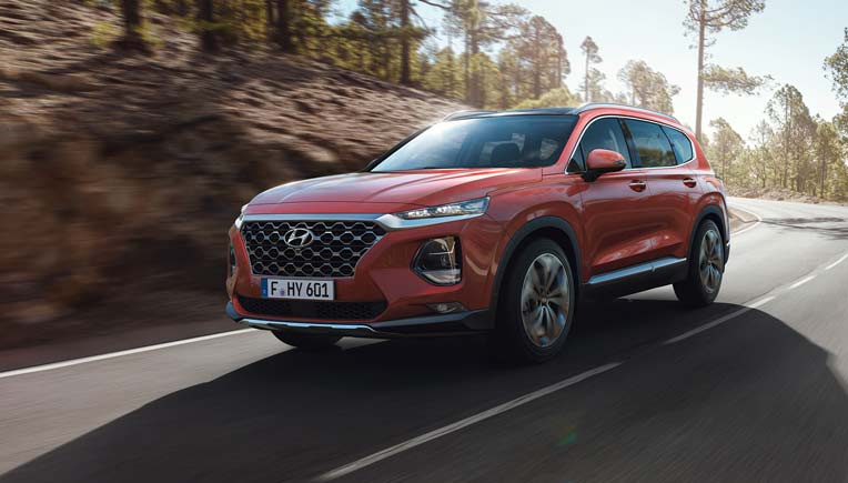 Hyundai premiers fourth generation Santa Fe, Kona Electric 