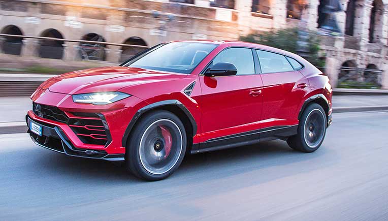 Lamborghini delivers the first Urus in India at Rs 3.10 crore