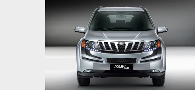 Mahindra sells 100,000 units of XUV 500