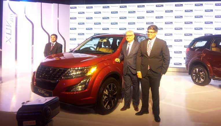 Plush New Mahindra XUV5OO to cost Rs 12.32 lakh onward