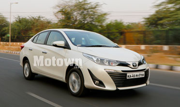 Toyota Yaris: Pros and Cons