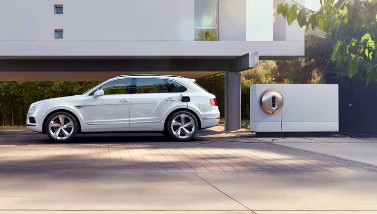 Bentley by Starck Power Dock
