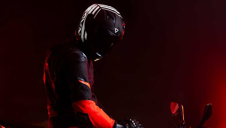 Ultraviolette launches smart carbon-fibre helmet UV Crossfade at Eicma 2025