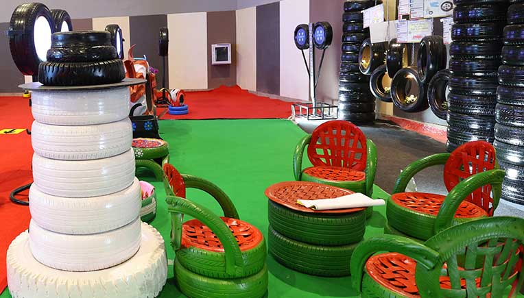 Bharat Mobility Global Expo:  Govt should stay away from showbiz