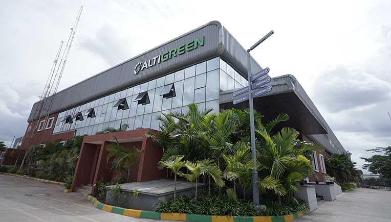 Altigreen , Bolt.Earth to eliminate range anxiety in electric 3-wheeler users 